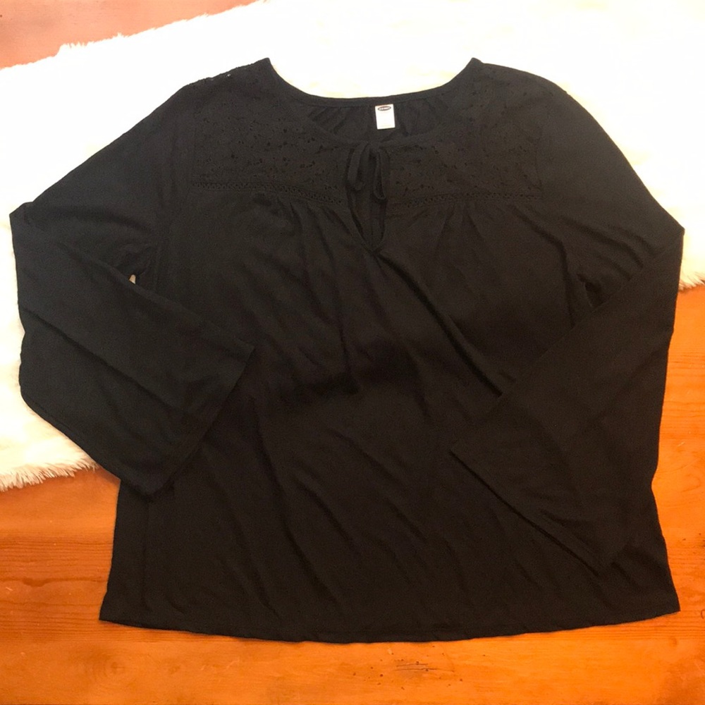 ON lace detailed Long Sleeve Top